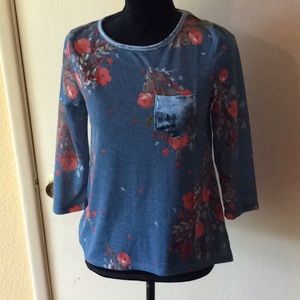 Lightweight Floral Top